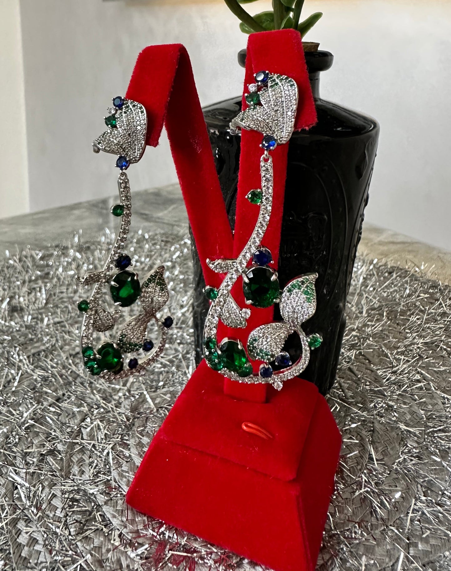 Majestic Vine Artisan Earrings