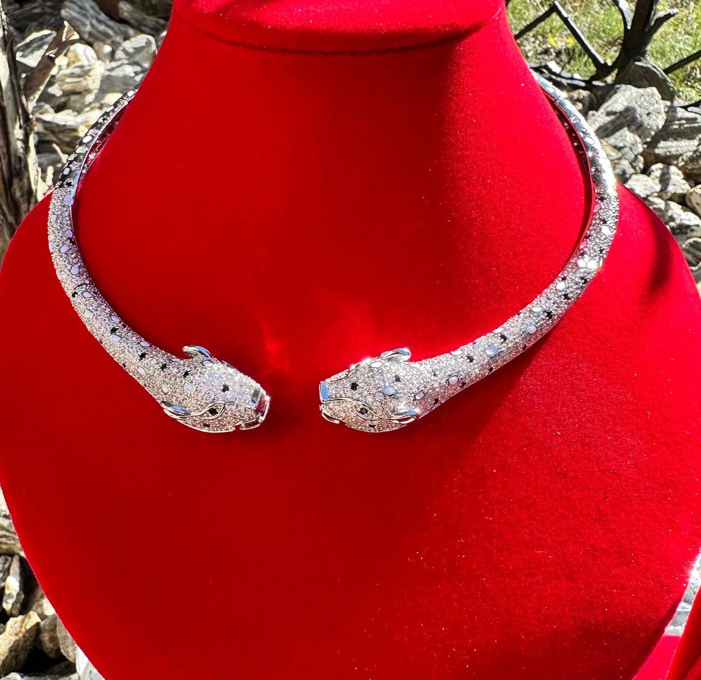 Panthere Necklace & Earrings Set