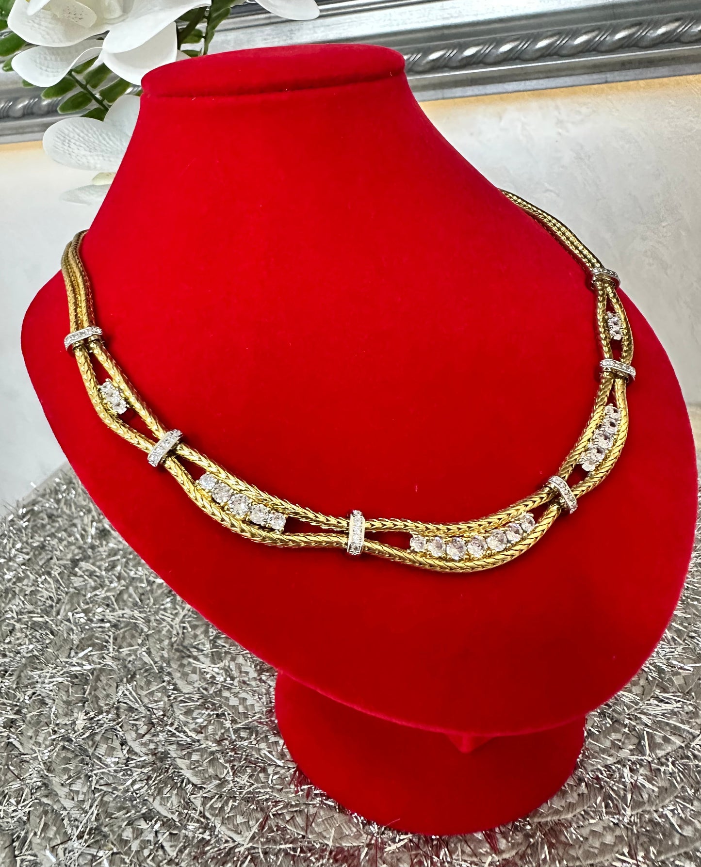 The Riviera Necklace