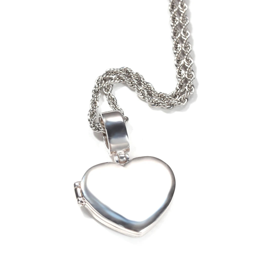 Photo Iced Out Heart Pendant