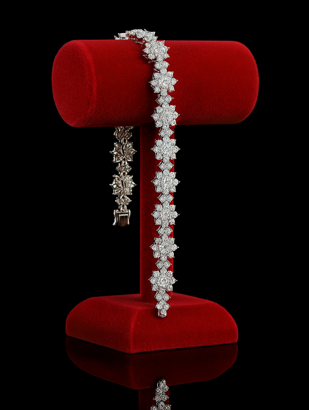 Floral Kiss Moissanite Bracelet S925