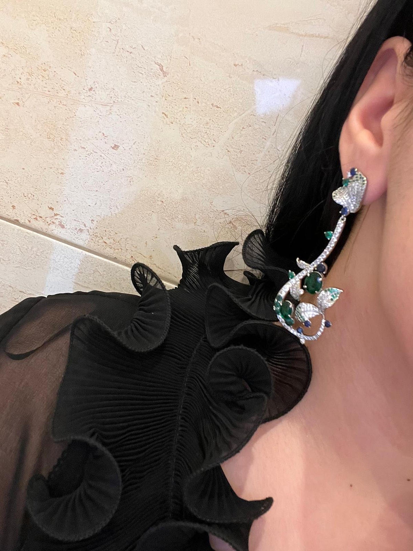 Majestic Vine Artisan Earrings