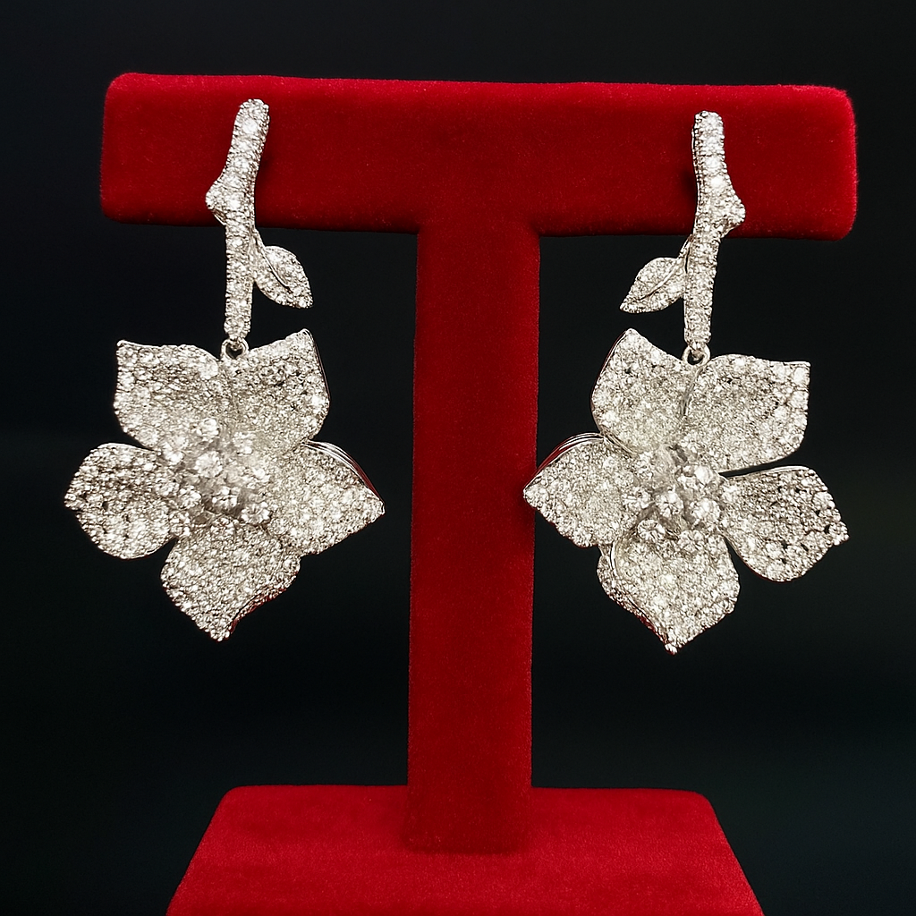 5 Leaf Flower Necklace and Earrings Set